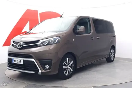 Toyota Verso Family L1 2,0 D 180 Automaatti - Huippuvarusteet